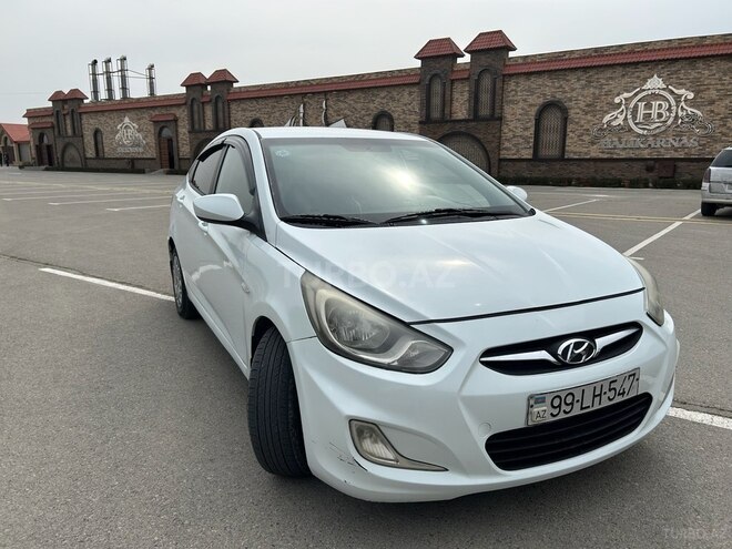 Hyundai Accent 2014, 213,000 km - 1.4 л - Bakı