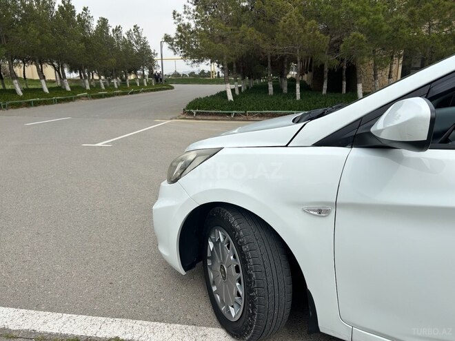 Hyundai Accent 2014, 213,000 km - 1.4 л - Bakı