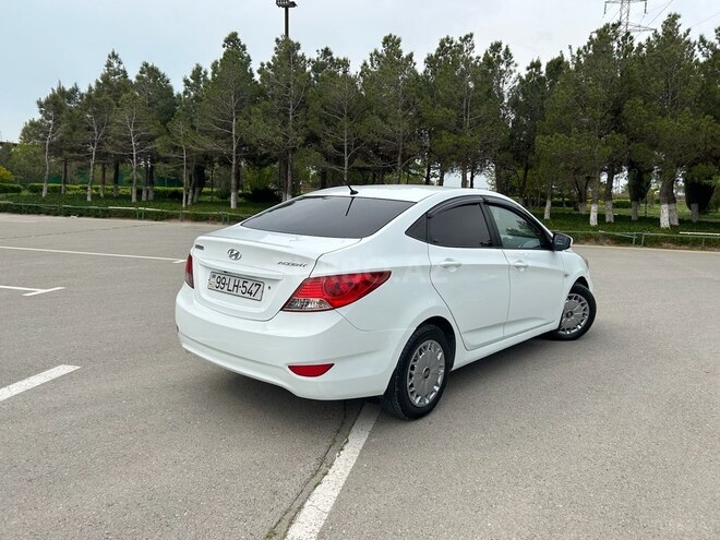 Hyundai Accent 2014, 213,000 km - 1.4 л - Bakı