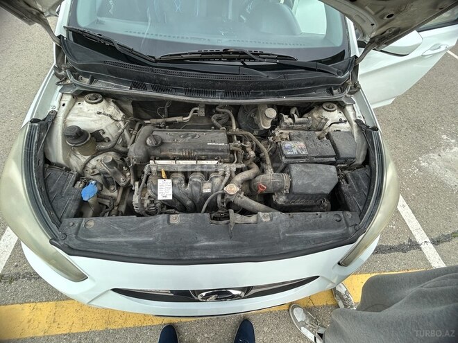 Hyundai Accent 2014, 213,000 km - 1.4 л - Bakı
