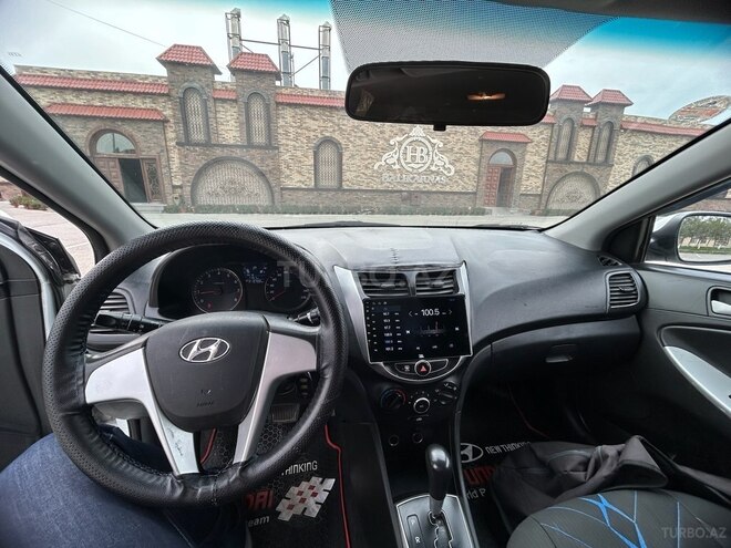 Hyundai Accent 2014, 213,000 km - 1.4 л - Bakı