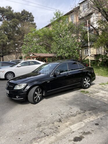 Mercedes C 300 2009, 318,000 km - 3.0 l - Bakı