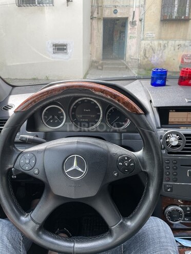 Mercedes C 300 2009, 318,000 km - 3.0 l - Bakı