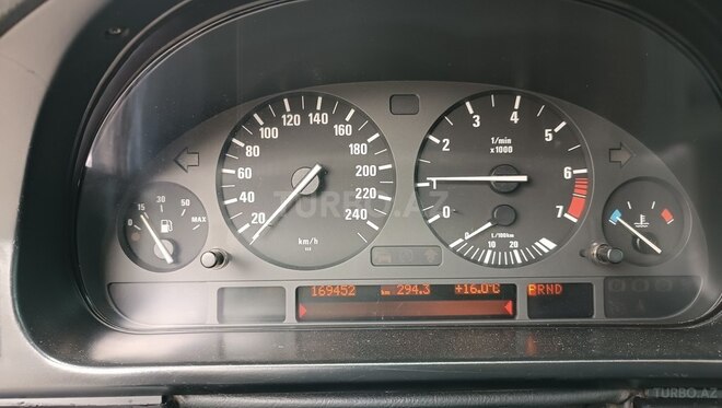 BMW 520 1999, 169,452 km - 2.5 l - Bakı