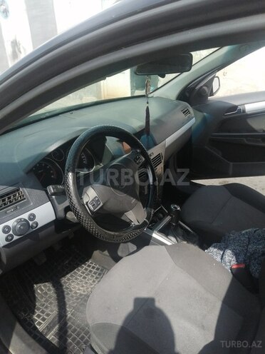 Opel Astra 2006, 200,000 km - 1.4 l - Sumqayıt