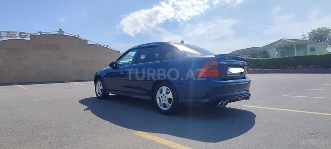 Opel Vectra 1999, 334,117 km - 2.0 l - Bakı