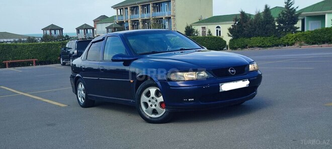 Opel Vectra 1999, 334,117 km - 2.0 l - Bakı
