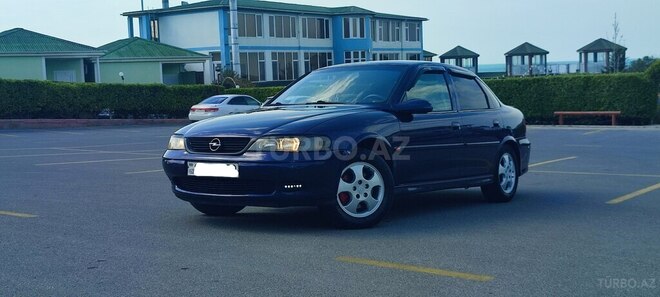 Opel Vectra 1999, 334,117 km - 2.0 l - Bakı