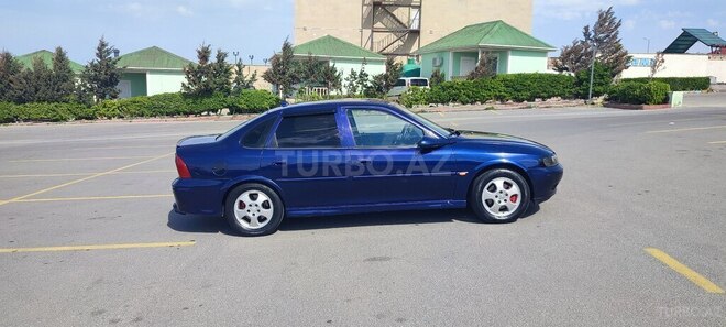 Opel Vectra 1999, 334,117 km - 2.0 l - Bakı