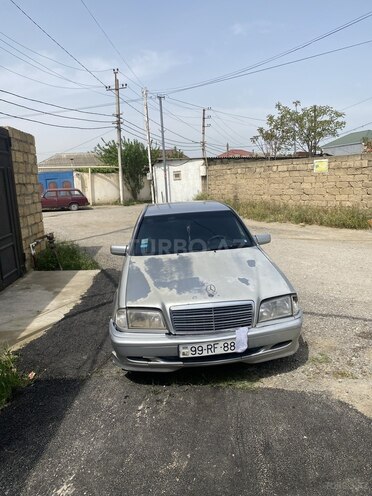 Mercedes C 220 d 1999, 436,000 km - 2.2 l - Bakı
