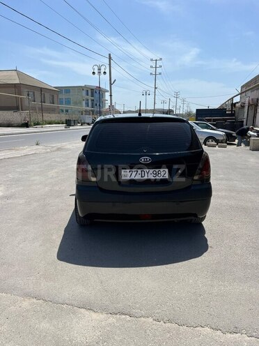 Kia Rio 2006, 411,000 km - 1.5 l - Bakı