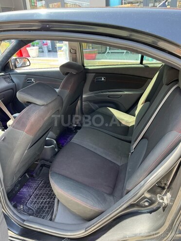 Kia Rio 2006, 411,000 km - 1.5 l - Bakı