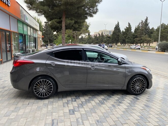 Hyundai Elantra 2013, 195,000 km - 1.8 l - Sumqayıt