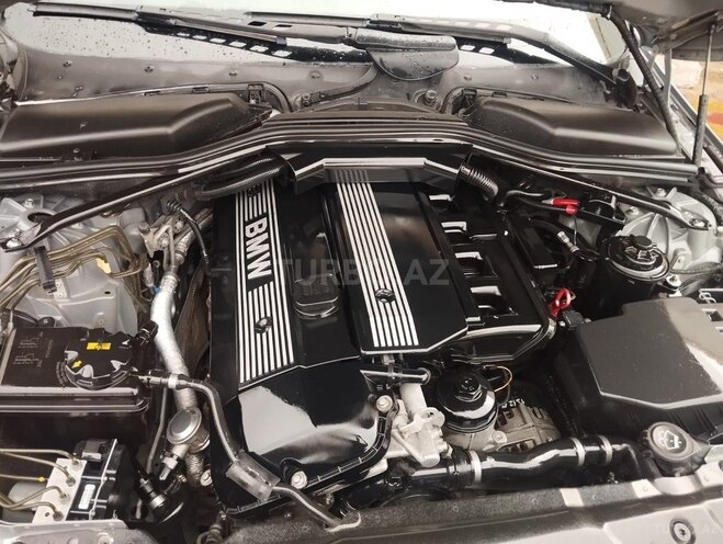 BMW 530 2004, 283,000 km - 3.0 l - Yevlax