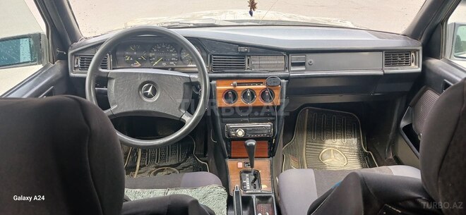 Mercedes 190 1988, 396,600 km - 2.0 л - Bakı