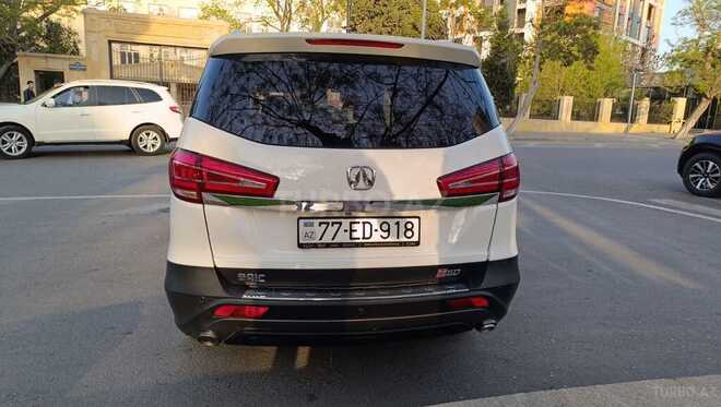 Baic M60-12
