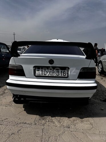 BMW 318 1993, 356,800 km - 1.8 l - Sumqayıt