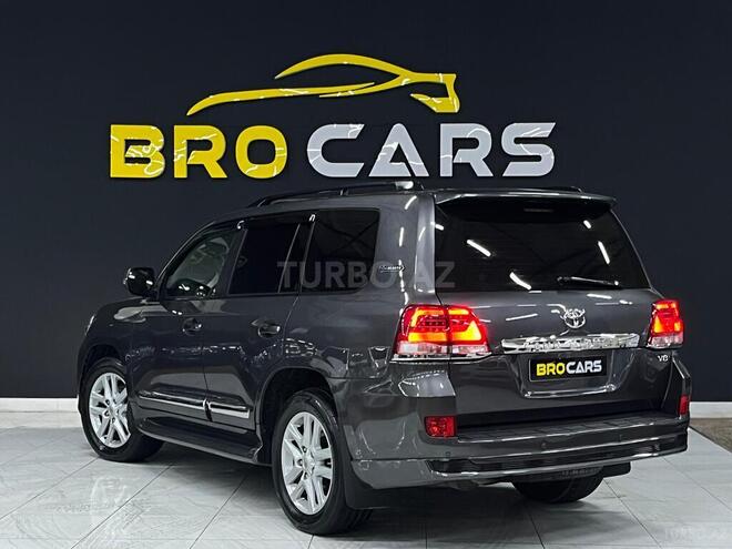 Toyota Land Cruiser 2014, 147,000 km - 4.6 l - Bakı