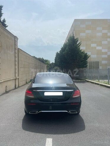Mercedes E 220 d 2019, 143,000 km - 2.0 l - Bakı