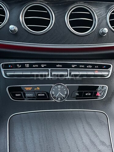 Mercedes E 220 d 2019, 143,000 km - 2.0 l - Bakı