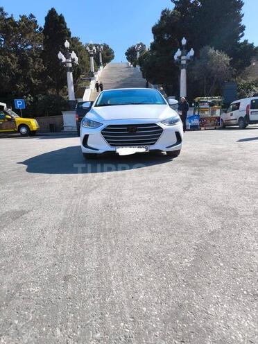Hyundai Elantra 2018, 116,000 km - 2.0 л - Bakı