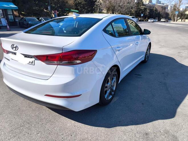 Hyundai Elantra 2018, 116,000 km - 2.0 л - Bakı