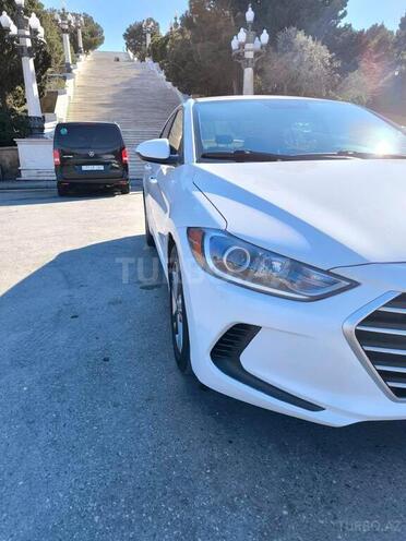 Hyundai Elantra 2018, 116,000 km - 2.0 л - Bakı