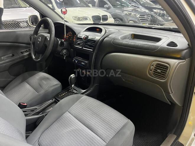 Nissan Sunny 2011, 302,000 km - 1.6 l - Bakı