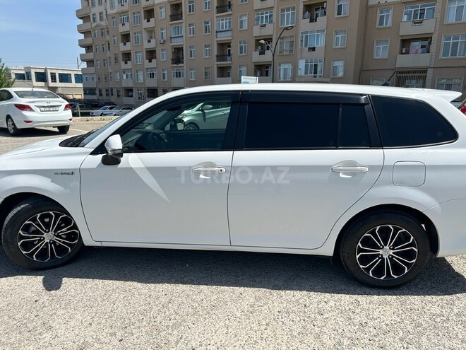 Toyota Corolla Fielder 2018, 196,000 km - 1.5 l - Bakı