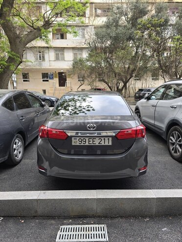 Toyota Corolla 2014, 150,000 km - 1.6 l - Bakı