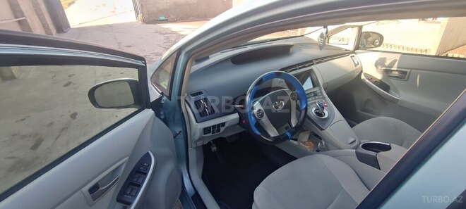Toyota Prius 2013, 233,000 km - 1.8 l - Sumqayıt