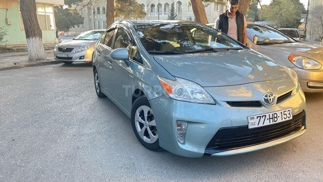 Toyota Prius 2013, 233,000 km - 1.8 l - Sumqayıt