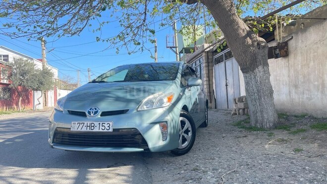 Toyota Prius 2013, 233,000 km - 1.8 l - Sumqayıt