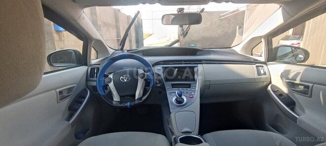 Toyota Prius 2013, 233,000 km - 1.8 l - Sumqayıt