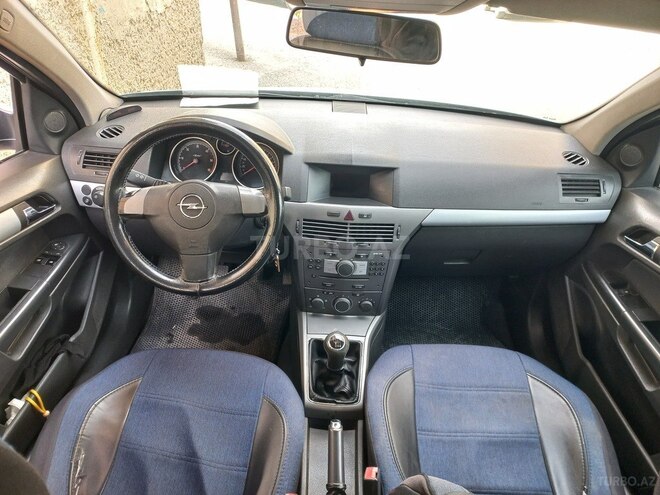Opel Astra 2006, 278,000 km - 1.3 l - Bakı