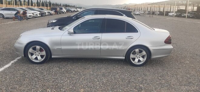 Mercedes E 200 d 2006, 460,000 km - 2.2 l - Gəncə