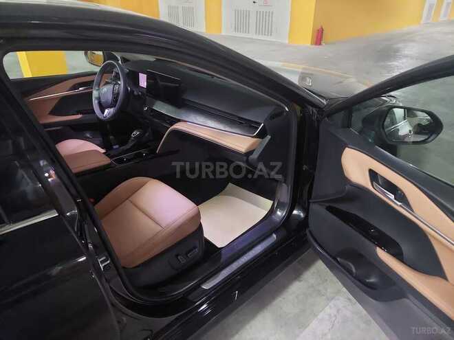 Toyota Camry 2024, 9,600 km - 2.0 l - Bakı