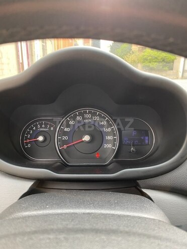 Hyundai i10 2011, 224,000 km - 1.3 л - Bakı