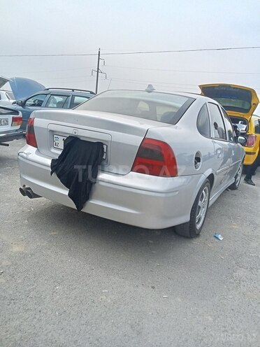 Opel Vectra 1996, 410,203 km - 2.0 l - Bakı