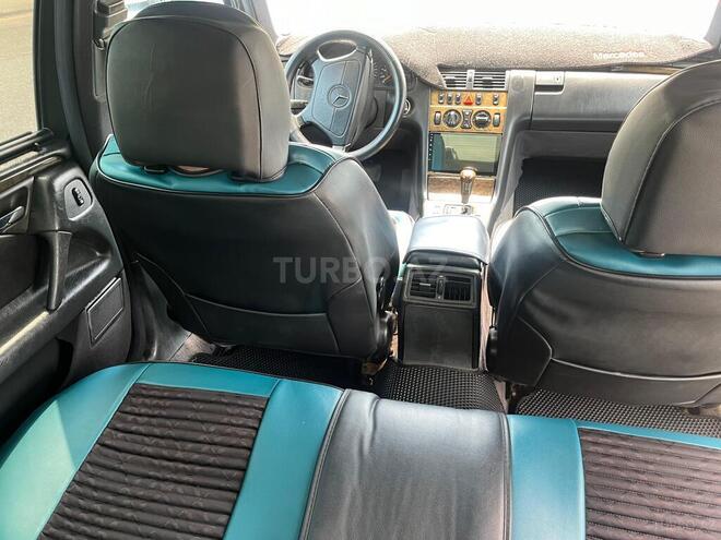 Mercedes E 230 1997, 467,000 km - 2.3 l - Bakı