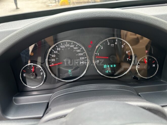 Jeep Cherokee 2011, 121,650 km - 3.7 l - Bakı