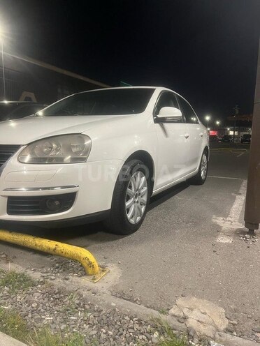 Volkswagen Jetta 2009, 240,000 km - 1.6 l - Bakı
