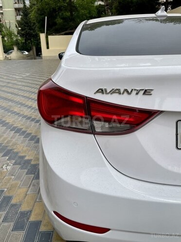 Hyundai Avante 2015, 126,600 km - 1.6 л - Bakı