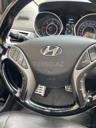 Hyundai Avante 2015, 126,600 km - 1.6 л - Bakı