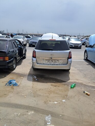 Opel Astra 2010, 267,200 km - 1.3 l - Bakı