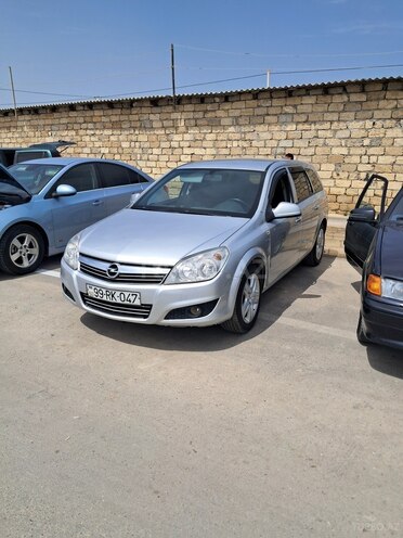 Opel Astra 2010, 267,200 km - 1.3 l - Bakı