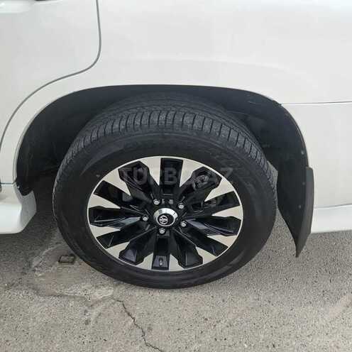 Toyota Land Cruiser 2011, 178,000 km - 4.0 l - Bakı