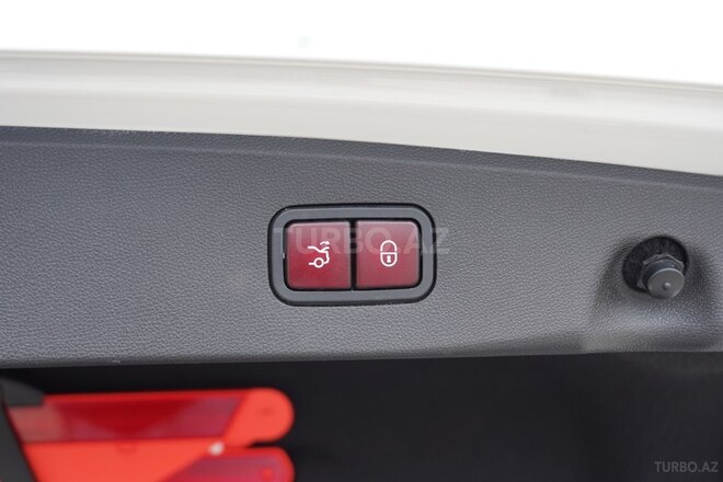Mercedes E 400 2014, 209,000 km - 3.0 л - Bakı