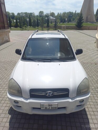 Hyundai Tucson 2007, 300,212 km - 2.0 l - Quba