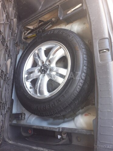 Hyundai Tucson 2007, 300,212 km - 2.0 l - Quba